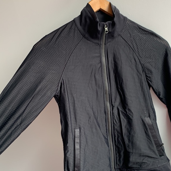 lululemon athletica Jackets & Blazers - lululemon Sweaty or Not Jacket Black Mesh Sz4